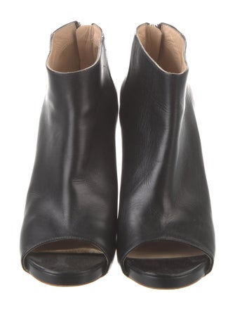 Chanel Interlocking CC Logo Leather Boots