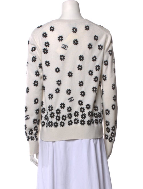Chanel 2022 Cashmere Sweater
