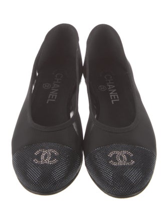 Chanel 2020 Interlocking CC Logo Ballet Flats