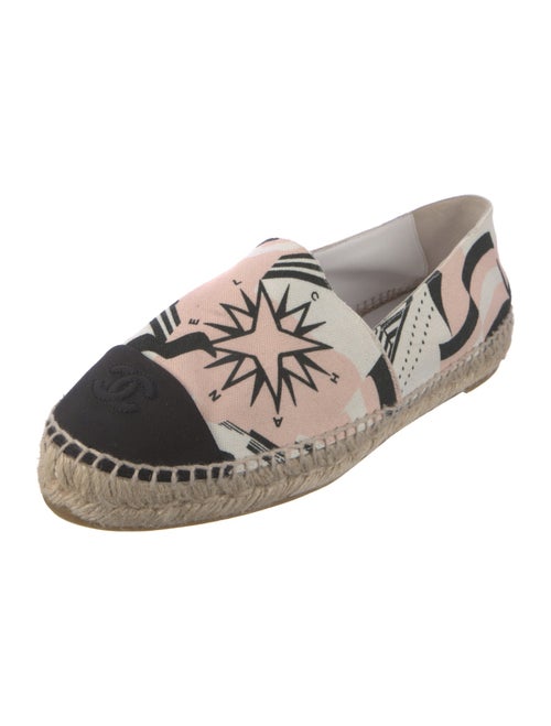 Chanel 2019 Interlocking CC Logo Espadrilles
