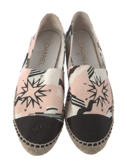 Chanel 2019 Interlocking CC Logo Espadrilles