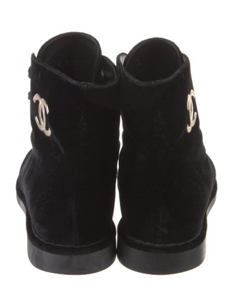 Chanel 2017 Interlocking CC Logo Combat Boots