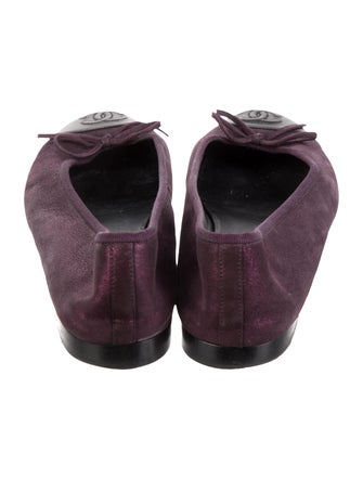 Chanel Interlocking CC Logo Leather Flats