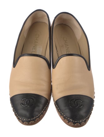 Chanel 2019 Interlocking CC Logo Espadrilles