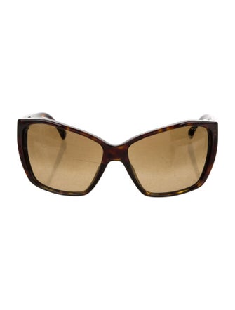 Chanel Interlocking CC Logo Oversize Sunglasses