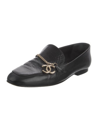 Chanel 2024 Interlocking CC Logo Loafers