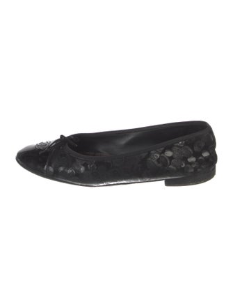 Chanel Interlocking CC Logo Suede Ballet Flats