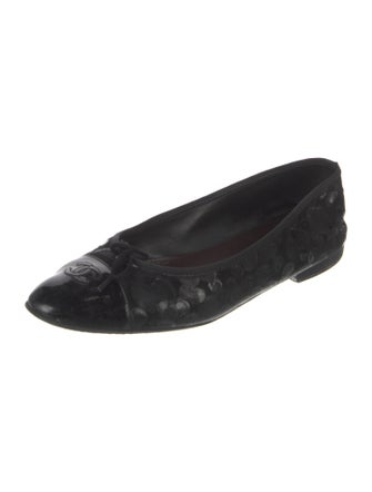 Chanel Interlocking CC Logo Suede Ballet Flats