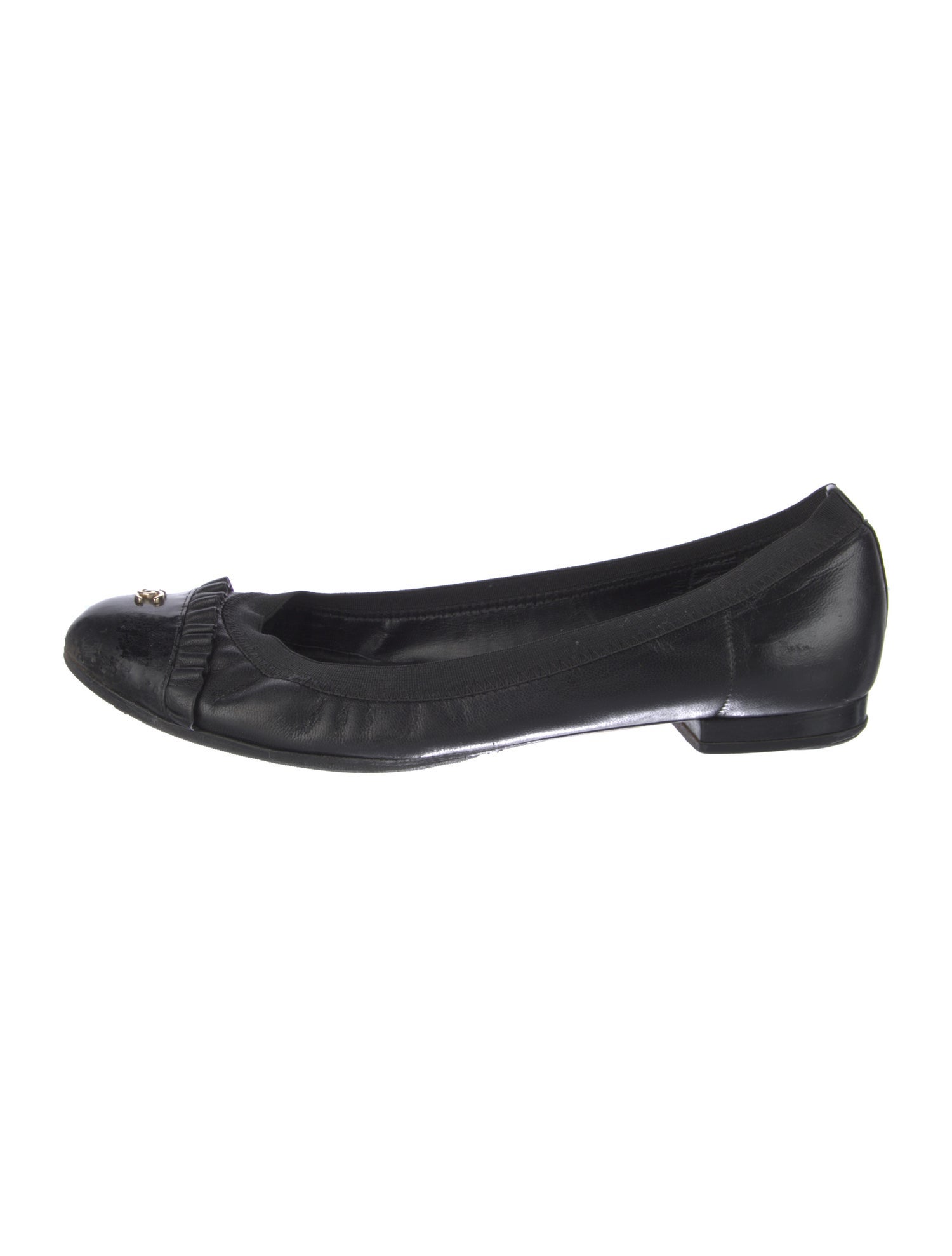 Chanel Interlocking CC Logo Leather Flats
