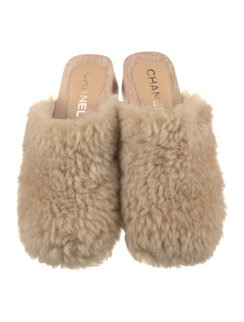 Chanel 2022 Interlocking CC Logo Mules