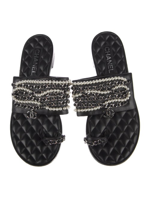 Chanel 2019 Interlocking CC Logo Slides
