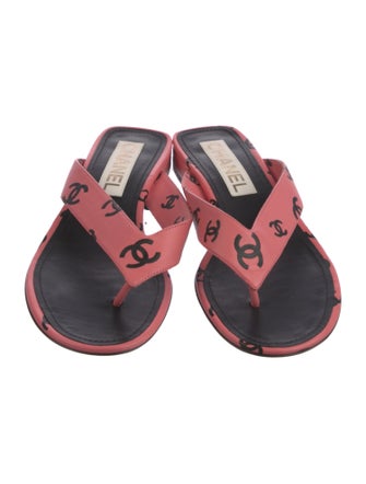 Chanel 2022 Interlocking CC Logo Slides