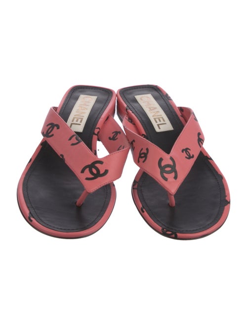 Chanel 2022 Interlocking CC Logo Slides