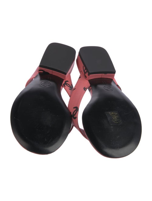 Chanel 2022 Interlocking CC Logo Slides
