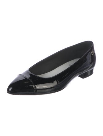 Chanel Interlocking CC Logo Patent Leather Flats