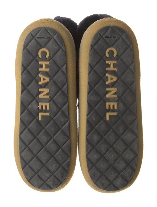 Chanel 2017 Interlocking CC Logo Snow Boots