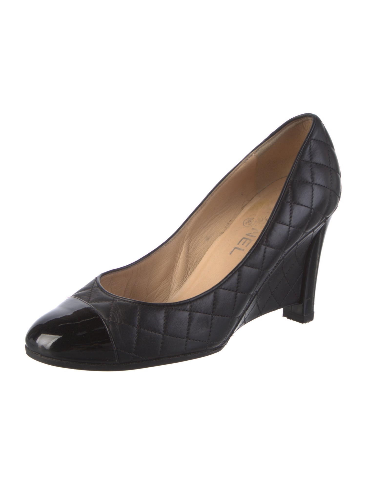 Chanel 2012 Interlocking CC Logo Pumps