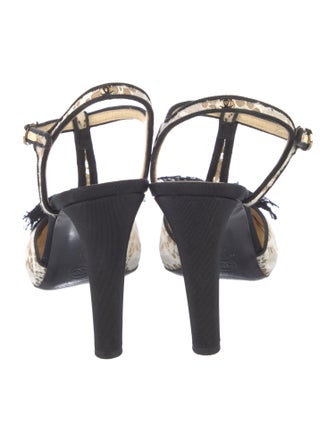 Chanel 2016 Interlocking CC Logo T-Strap Pumps