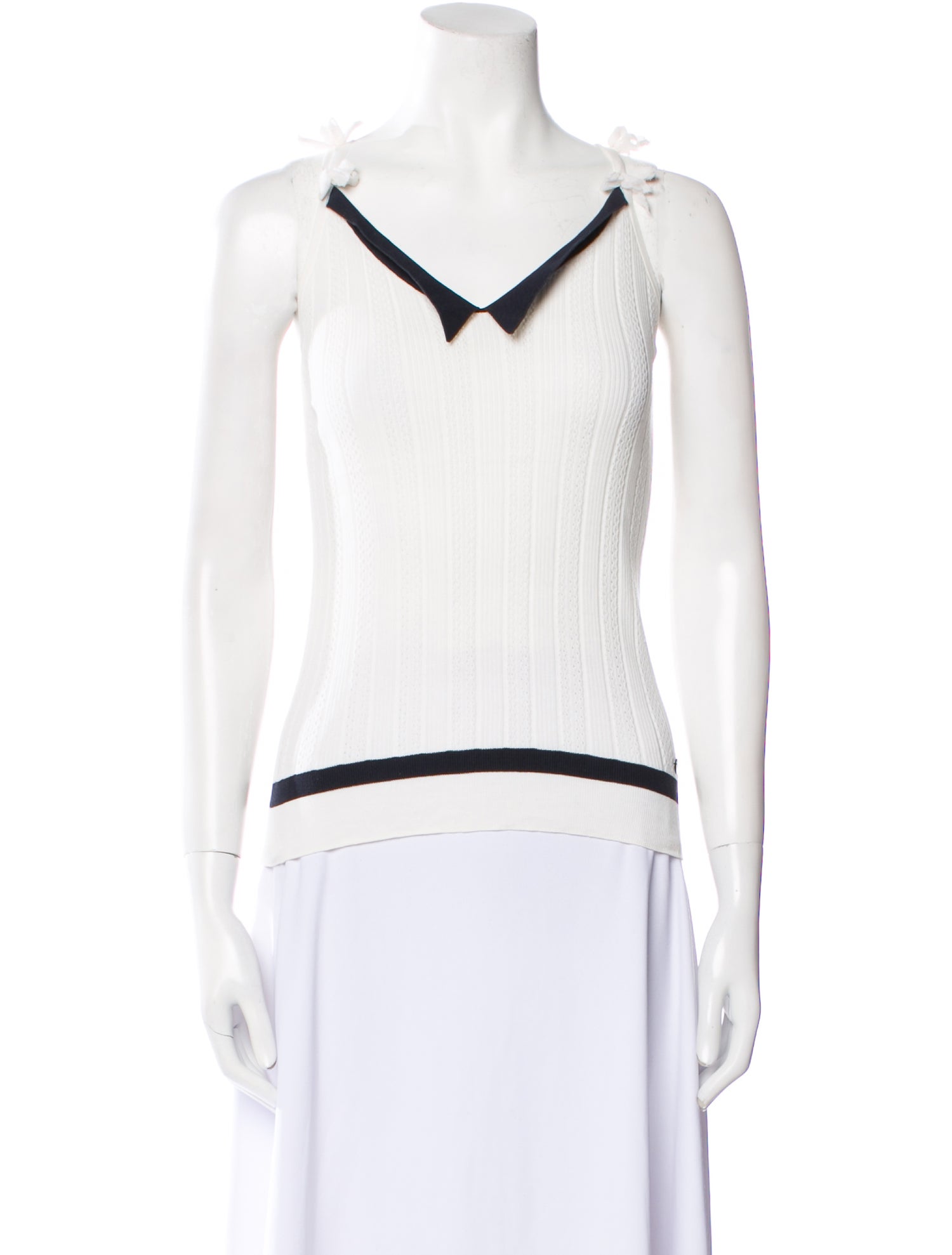 Alo Yoga | Yoga leggings, clothes, and accessories for