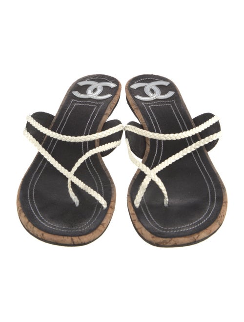 Chanel Interlocking CC Logo Patent Leather Flip Flops