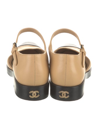 Chanel 2023 Interlocking CC Logo D'Orsay Flats