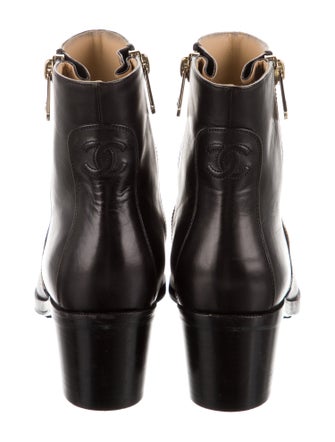 Chanel 2015 Interlocking CC Logo Chelsea Boots