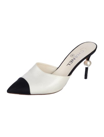 Chanel Interlocking CC Logo Leather Mules