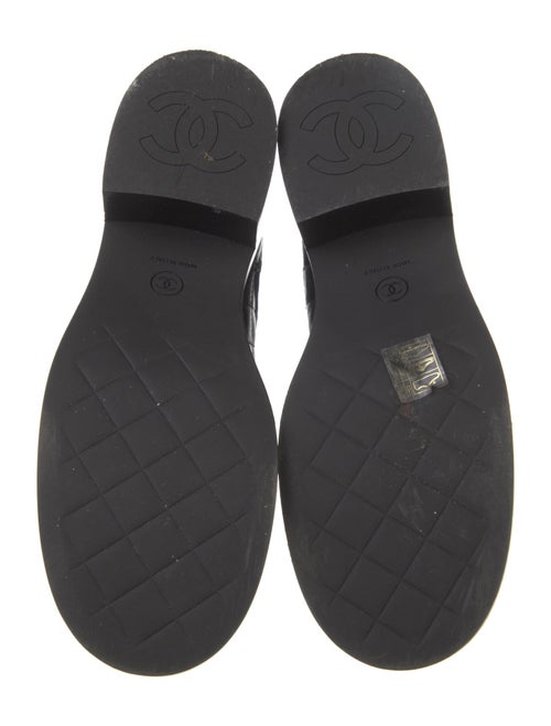 Chanel 2023 Interlocking CC Logo Chelsea Boots