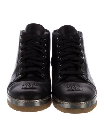 Chanel 2014 Interlocking CC Logo Lace-Up Boots
