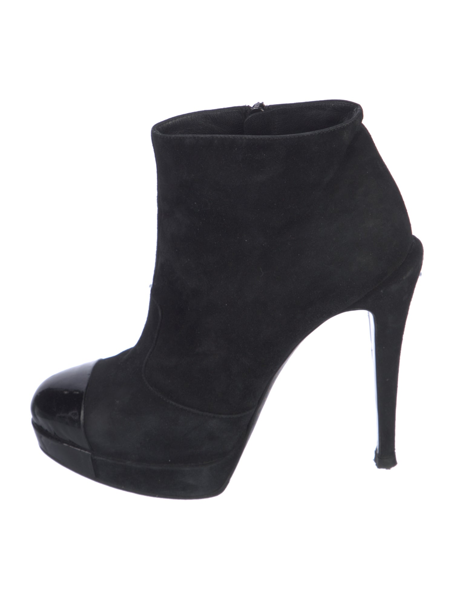 Chanel 2011 Interlocking CC Logo Boots