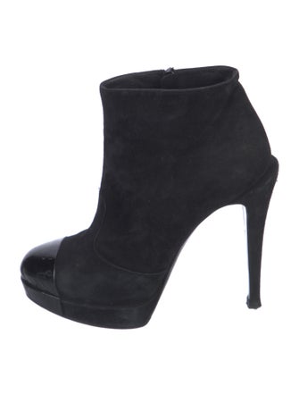 Chanel 2011 Interlocking CC Logo Boots