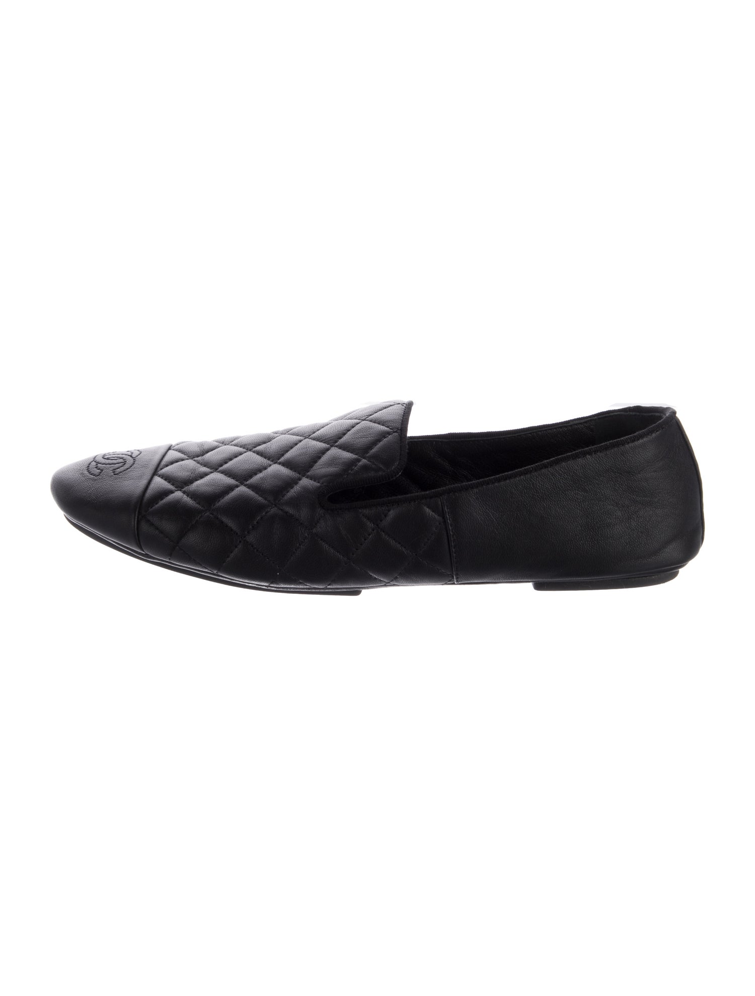 Chanel Interlocking CC Logo Leather Loafers