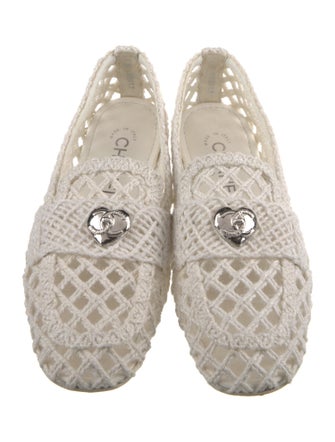 Chanel Interlocking CC Logo Ballet Flats