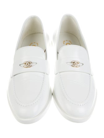 Chanel 2024 Interlocking CC Logo Loafers