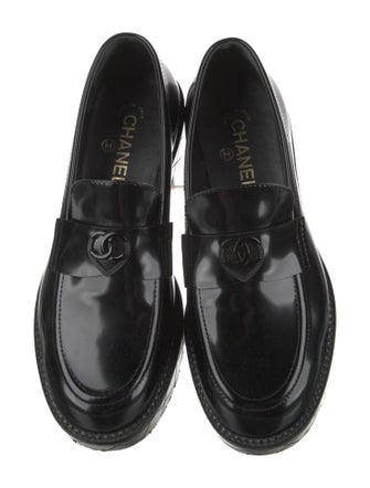 Chanel 2014 Interlocking CC Logo Loafers