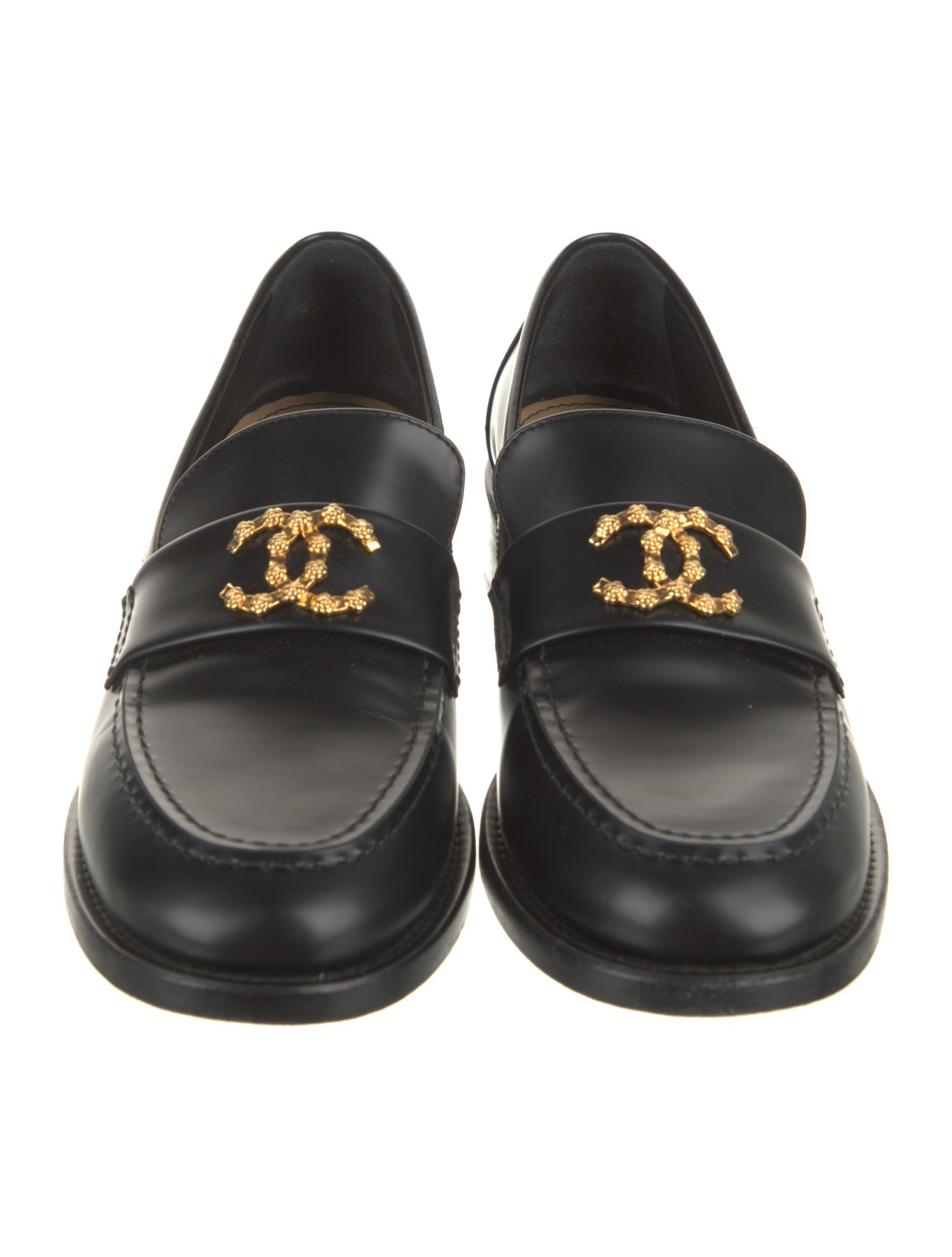 Chanel 2024 Interlocking CC Logo Loafers