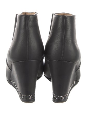 Chanel Interlocking CC Logo Leather Mules