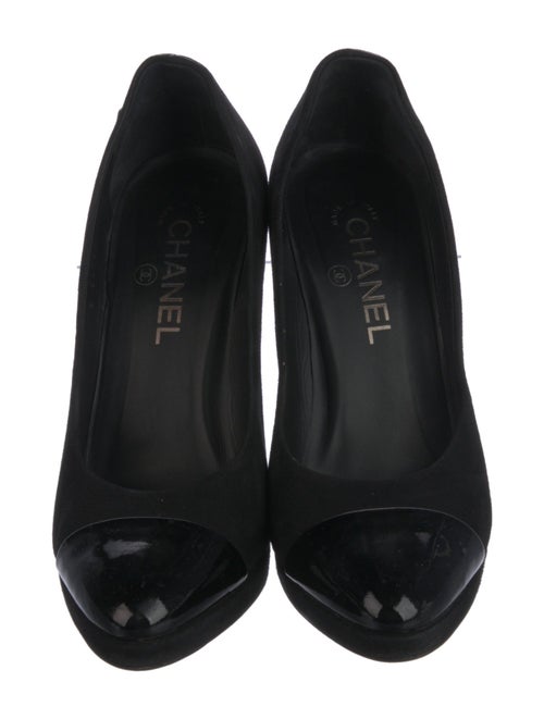 Chanel 2013 Interlocking CC Logo Pumps