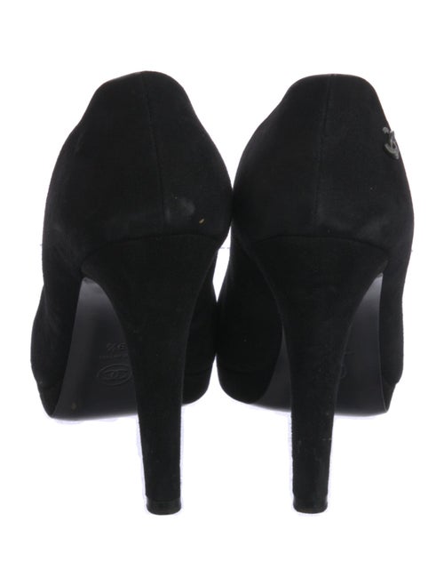 Chanel 2013 Interlocking CC Logo Pumps