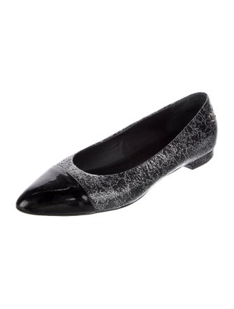 Chanel Interlocking CC Logo Leather Ballet Flats