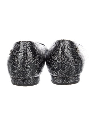 Chanel Interlocking CC Logo Leather Ballet Flats