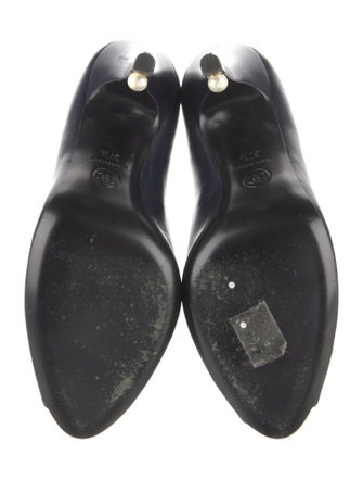 Chanel 2013 Interlocking CC Logo Pumps