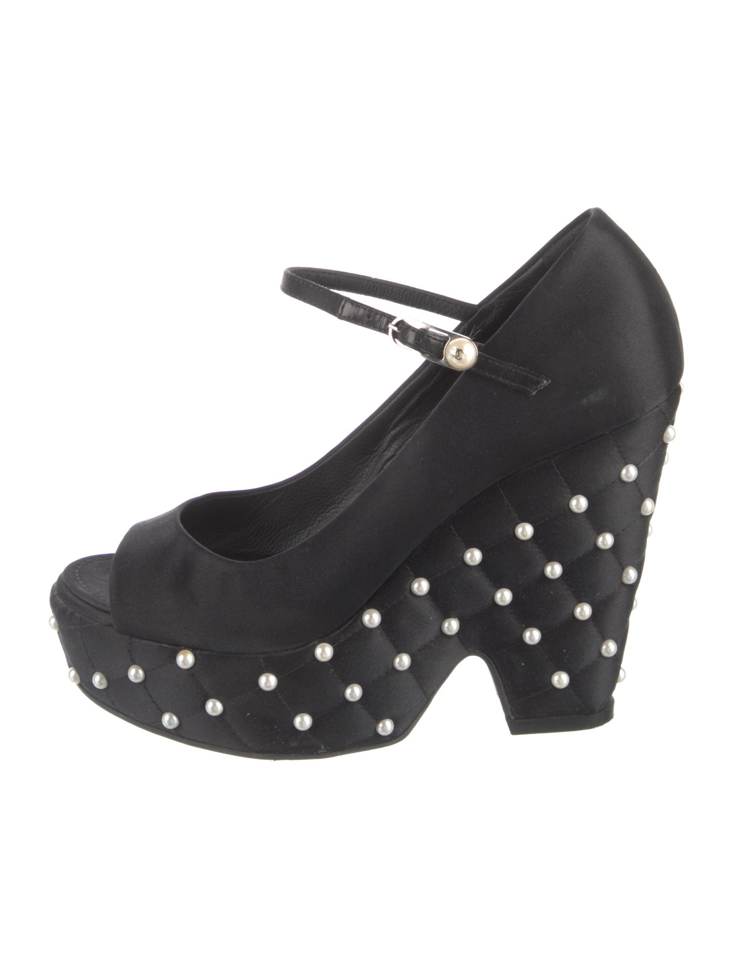 Chanel Interlocking CC Logo Satin Pumps