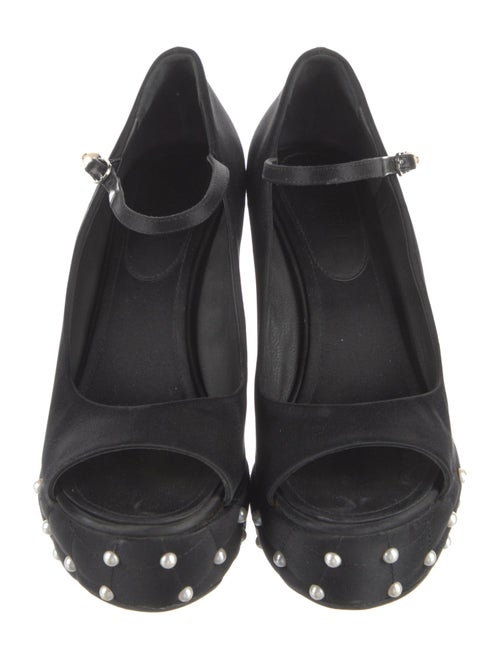 Chanel Interlocking CC Logo Satin Pumps