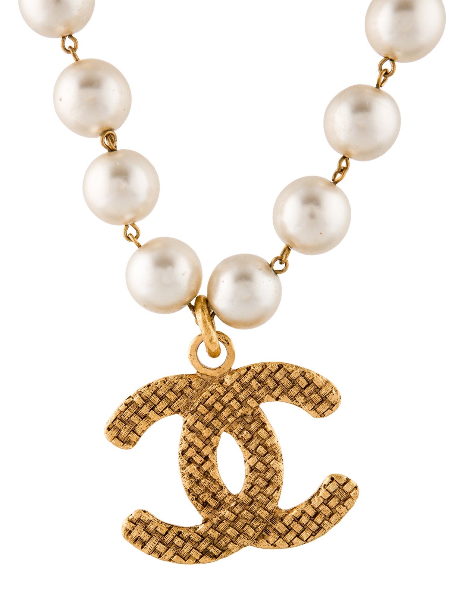 Chanel Vintage Faux Pearl Textured CC Pendant Necklace