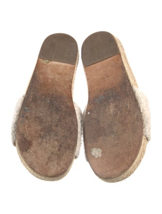 Chanel 2020 Interlocking CC Logo Espadrilles