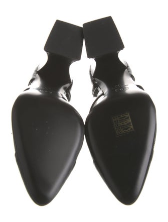 Chanel 2022 Interlocking CC Logo D'Orsay Pumps