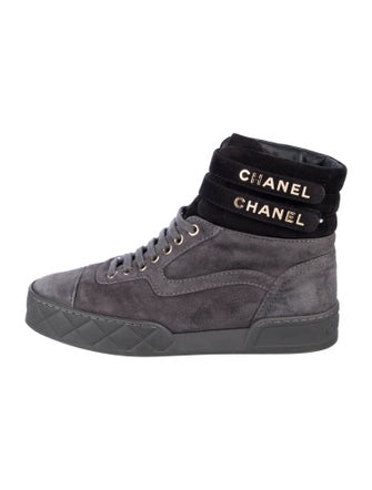 Chanel 2019 Quilted Pattern Sneakers