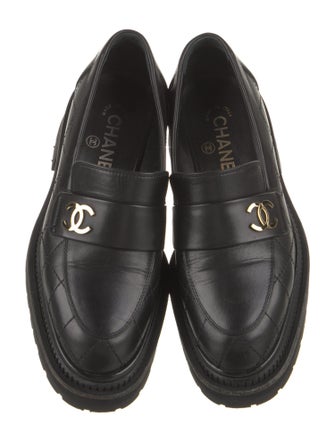 Chanel 2023 Interlocking CC Logo Loafers