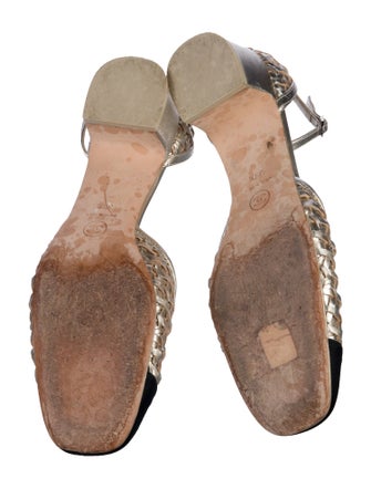 Chanel Interlocking CC Logo Leather Espadrilles